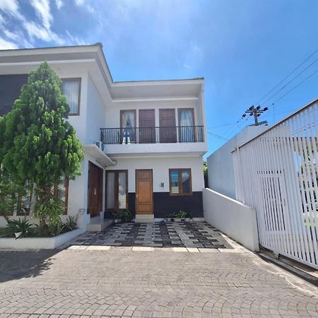 Gated 3Br Residence - 10 Mins From Malioboro Yogyakarta Luaran gambar